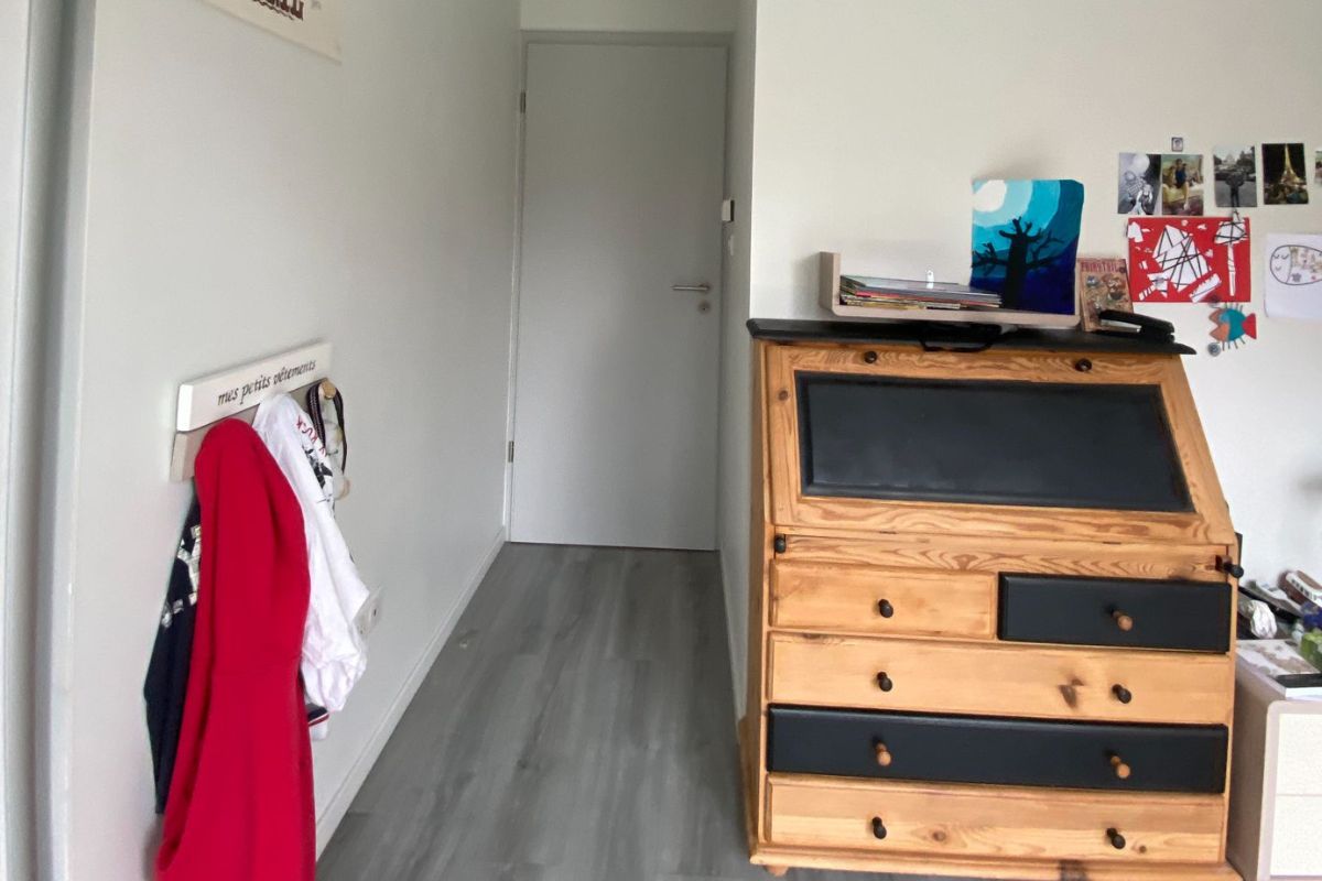 Chambre ado 2 avant travaux